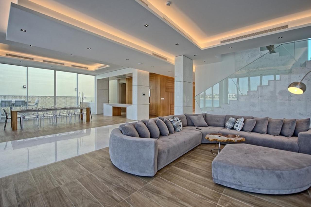 Luxurious Palmera Del Mar Villa Dubai